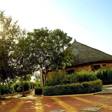Neelkanth'S Bagar Inn Resort Jhunjhunu Eksteriør bilde
