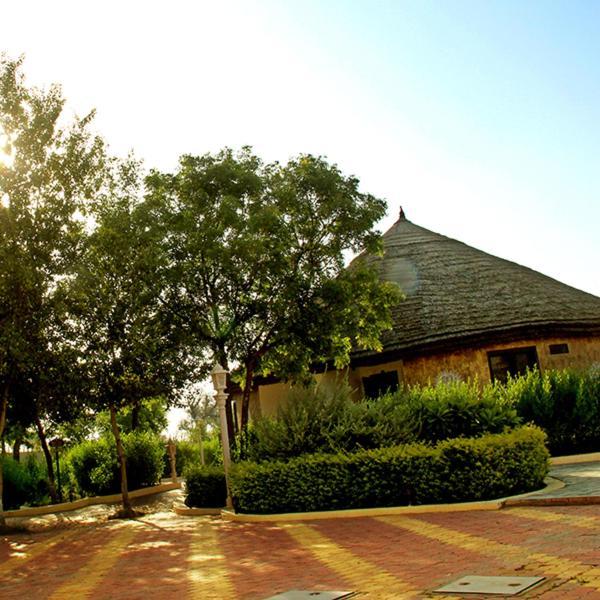 Neelkanth'S Bagar Inn Resort Jhunjhunu Eksteriør bilde